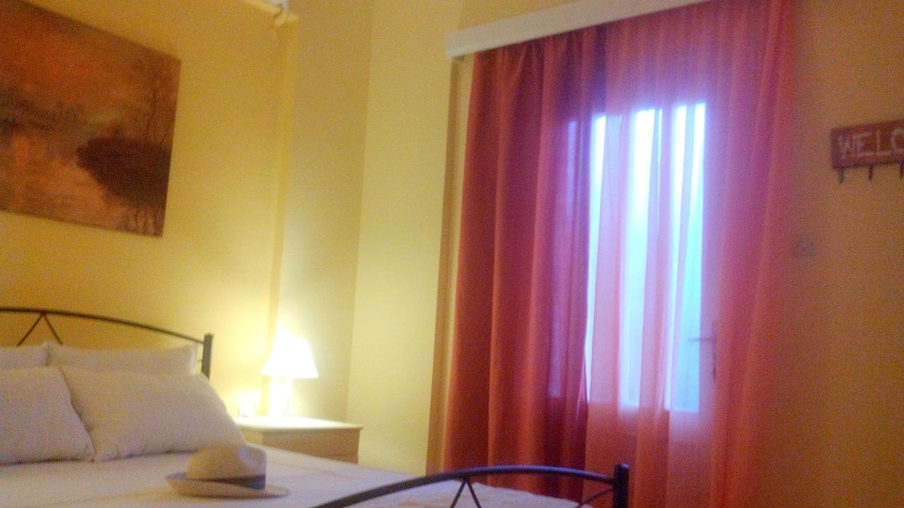 Estia Holiday Apartment & Studio バティ エクステリア 写真