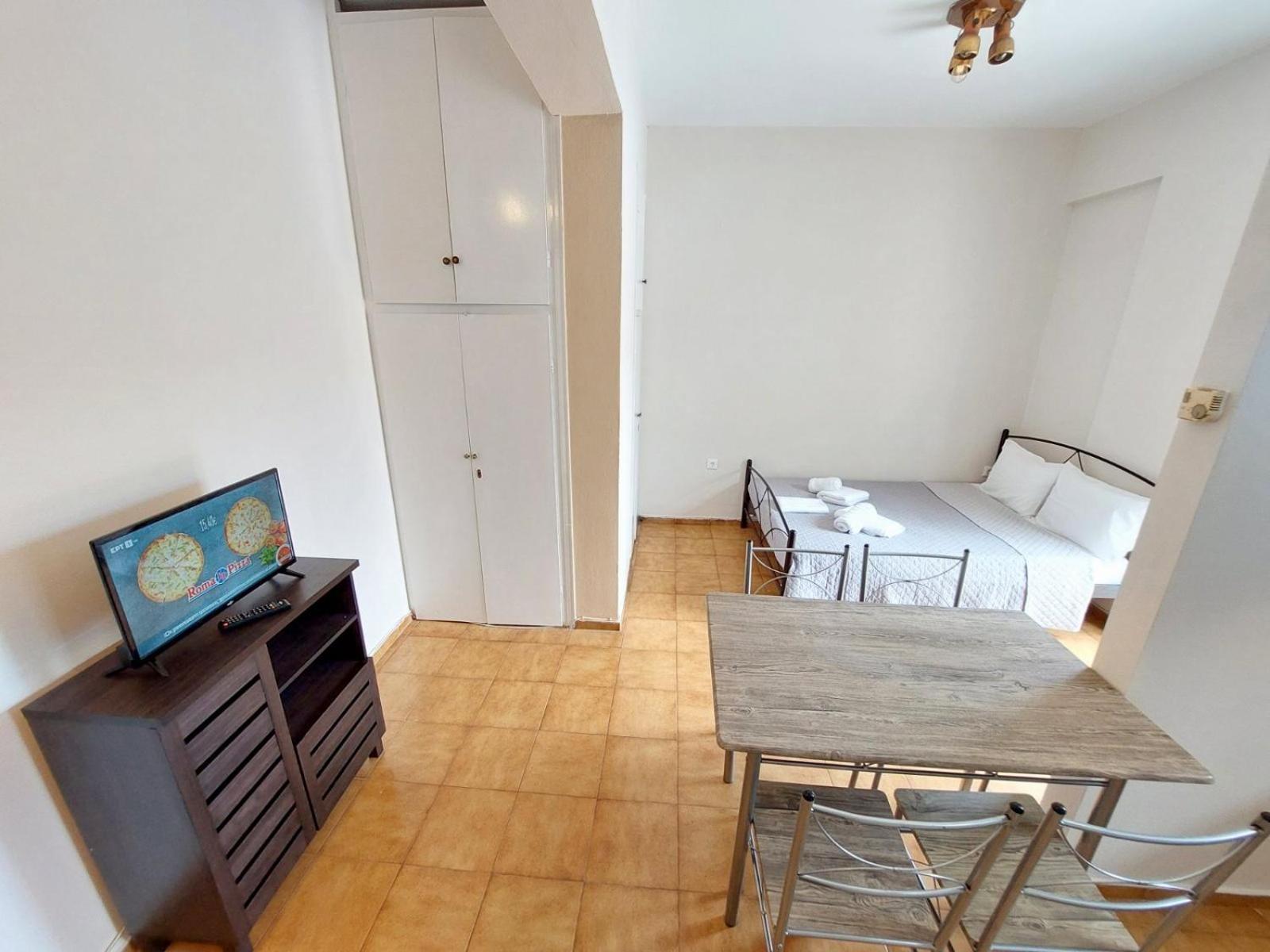 Estia Holiday Apartment & Studio バティ エクステリア 写真
