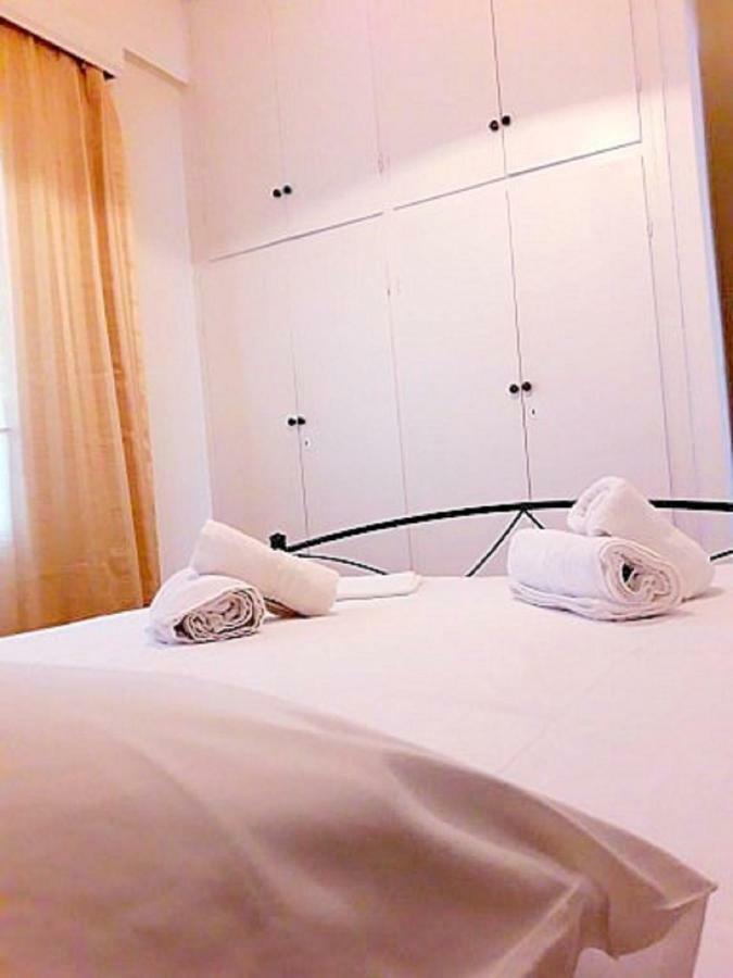 Estia Holiday Apartment & Studio バティ エクステリア 写真